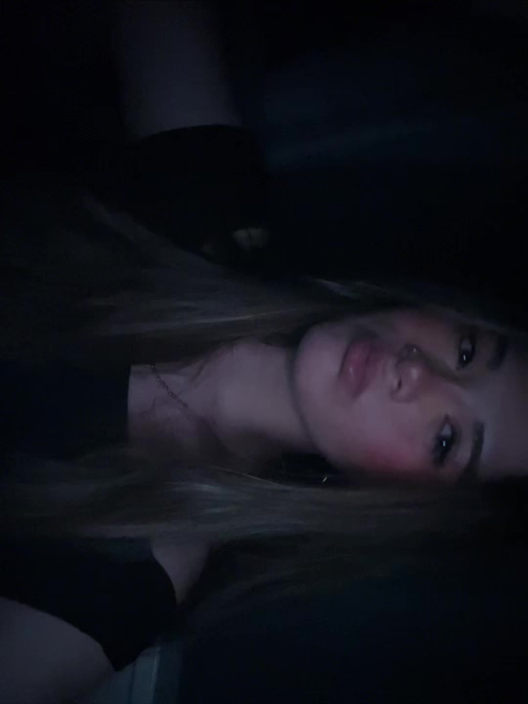 @_abrilpereez_