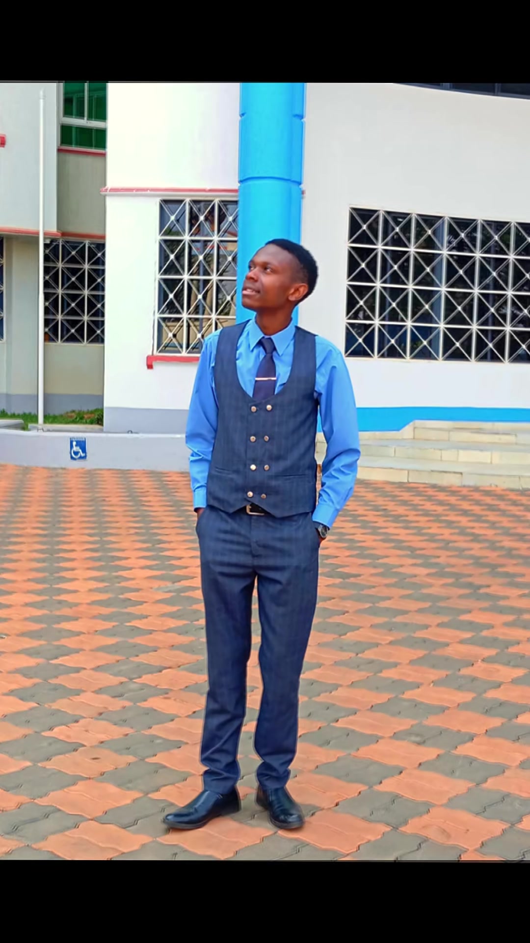 @Mr.NYAMWANGE