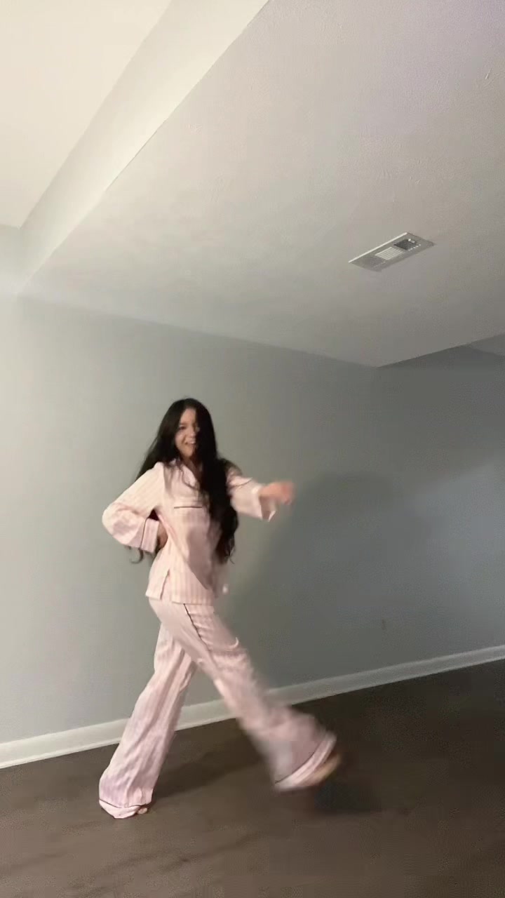 @♡︎ 𝒾𝓈𝒶 ♡︎