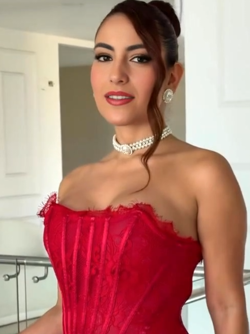 @👑Nina👑