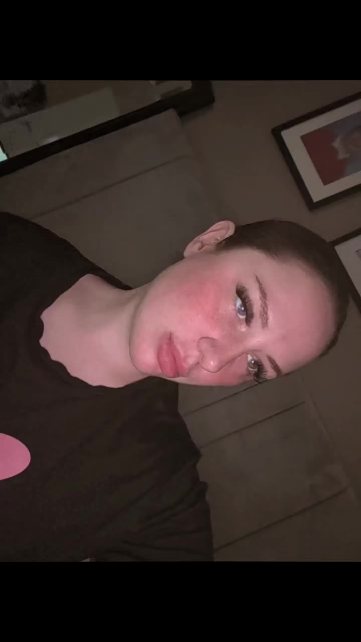 @EmmaElizabeth🖤