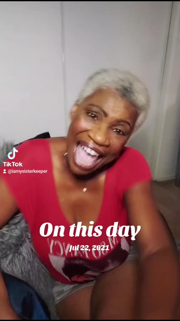 @iamysisterkeeper