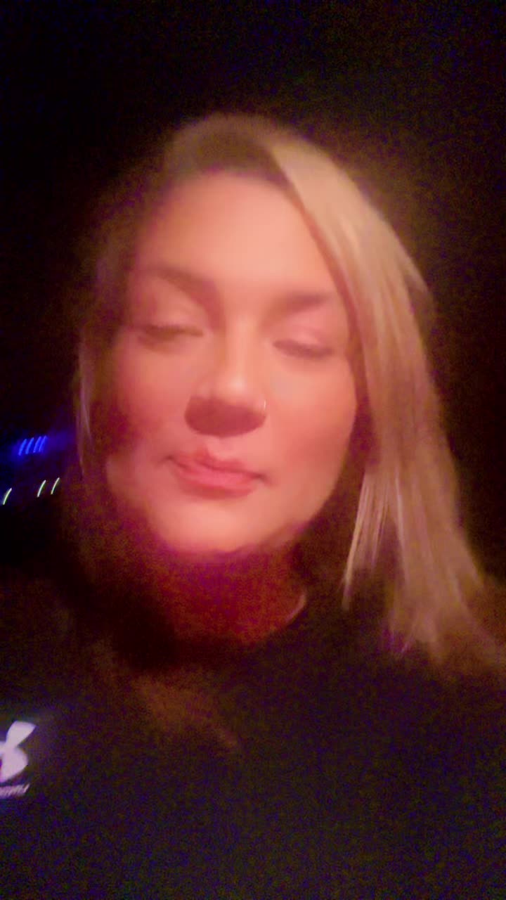 @ShellBell23