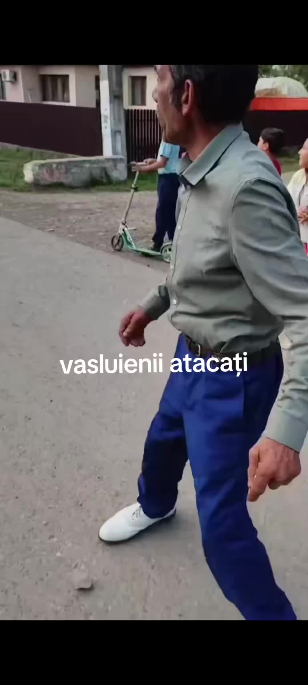 @muromuro