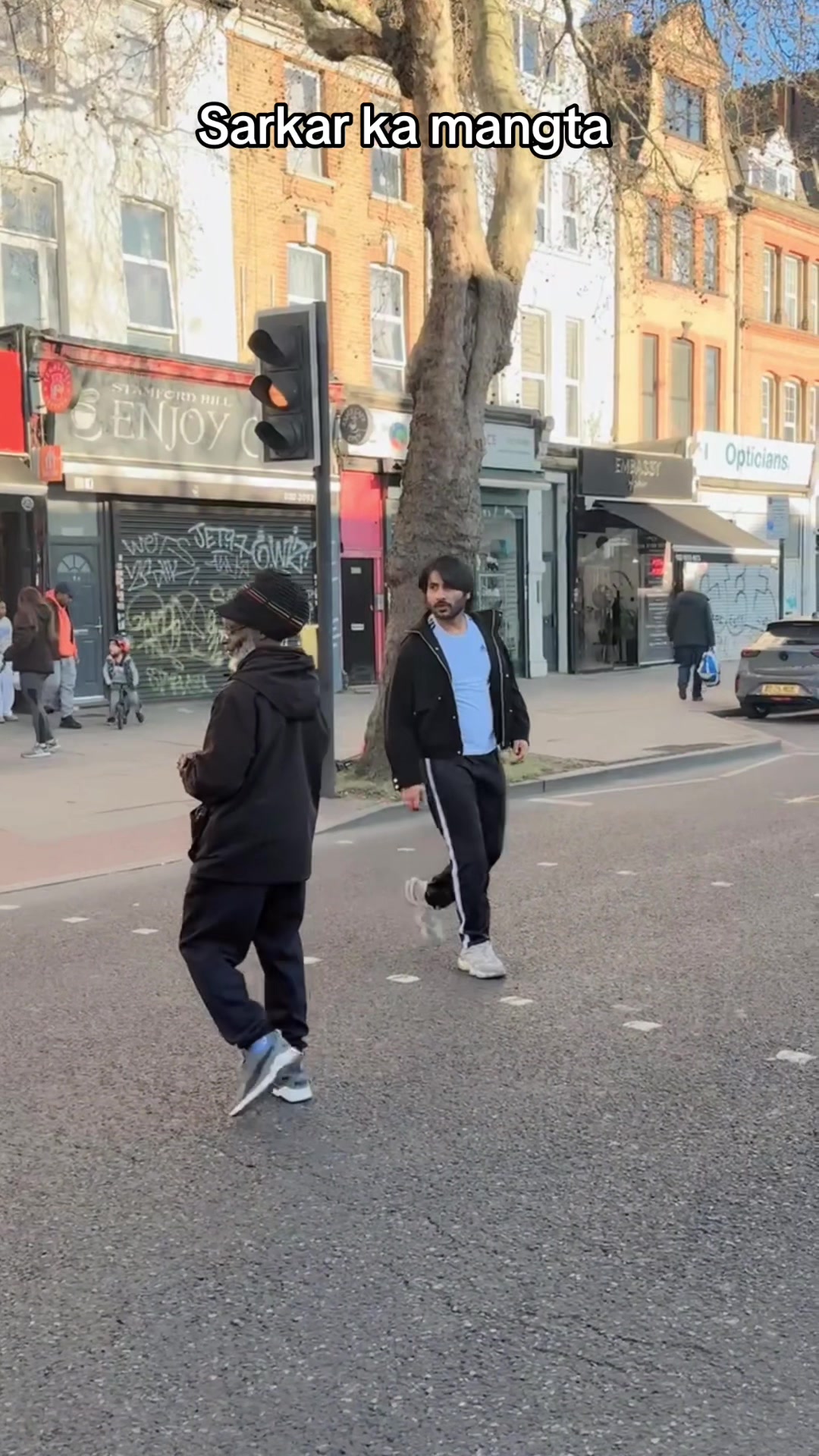 @Mr Wajahat 🇬🇧