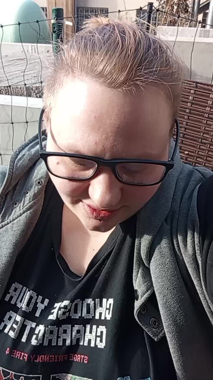 @Maria Schmidt
