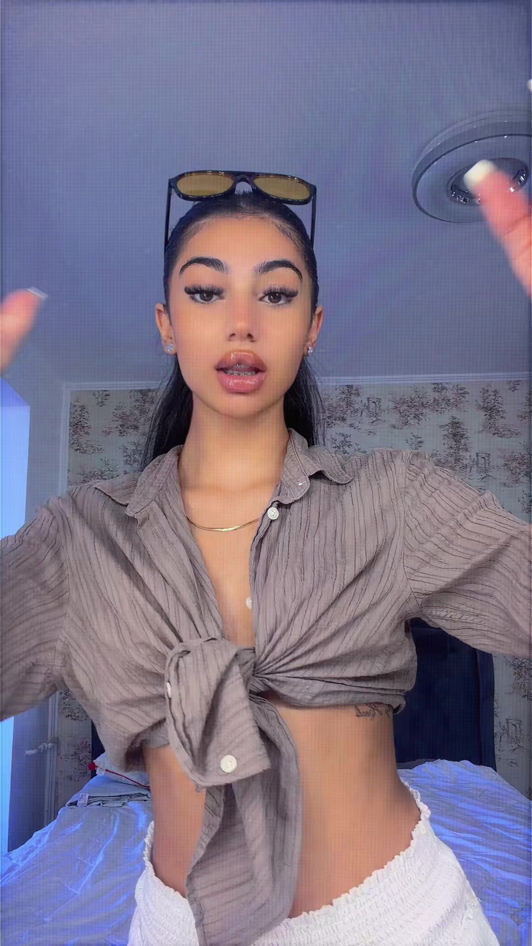 @Anais