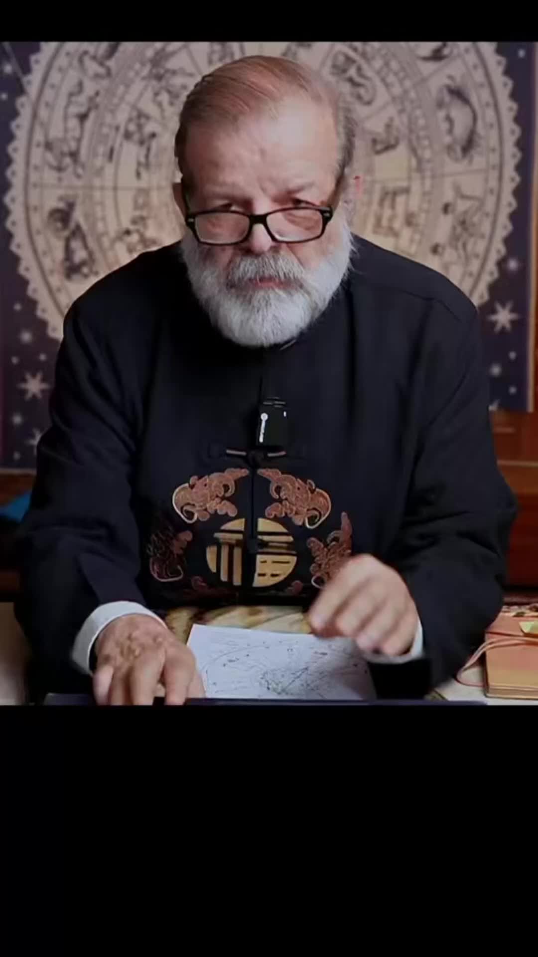 @Mauricio Puerta, Astrólogo