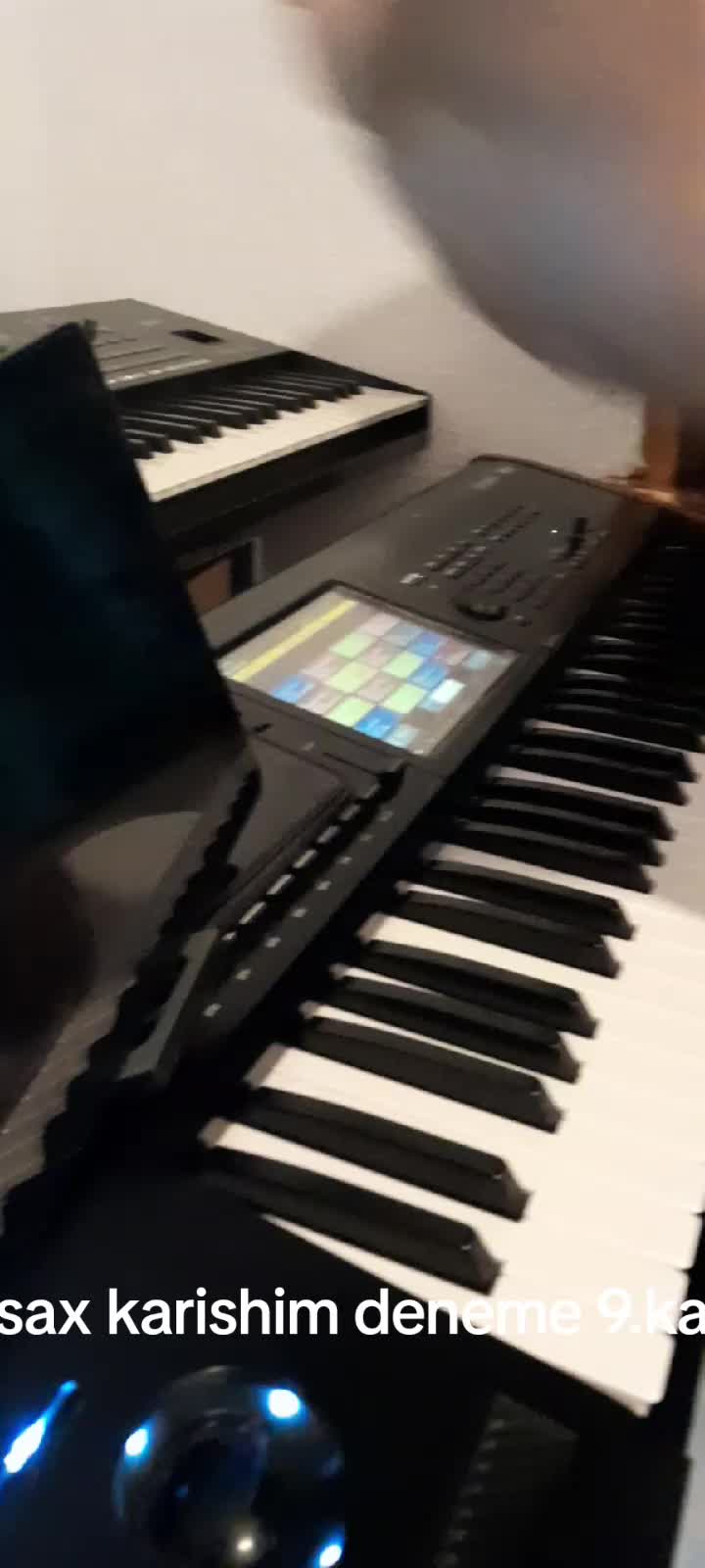 @metin pianist