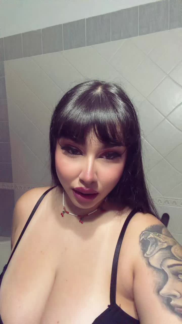 @𝒜𝓊𝓇𝑜𝓇𝒶 𝑀𝒶𝒹𝑜𝓃𝓃𝒶🐉