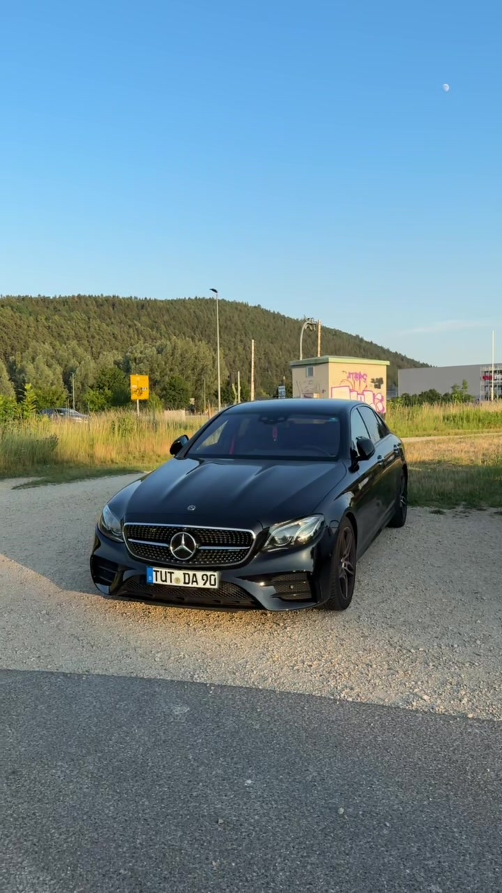 @ANIIK_90