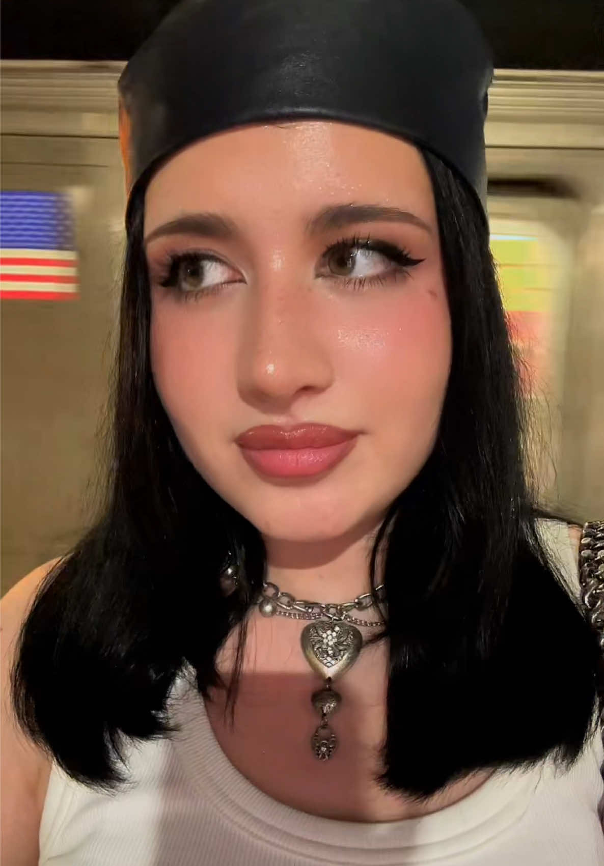 @1morekiss