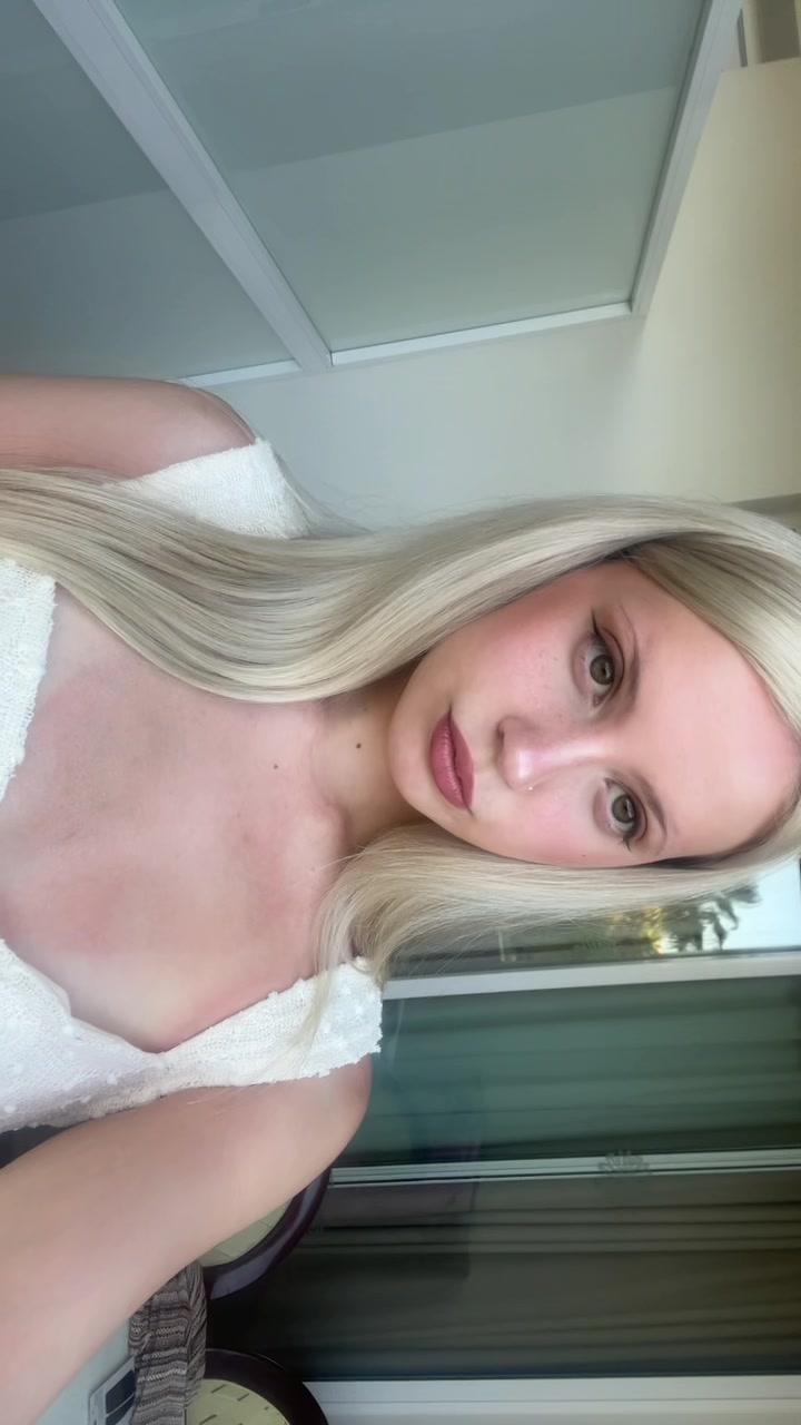 @Lolapriv11