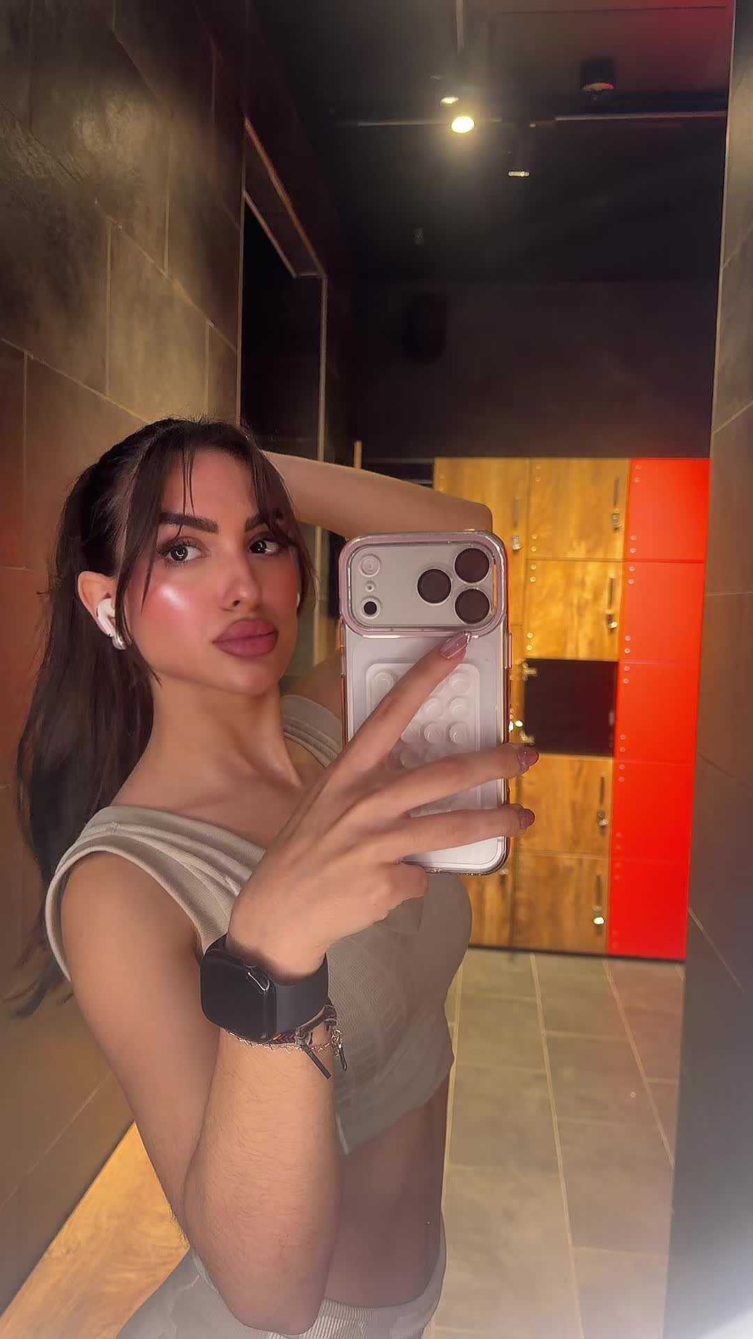 @LORENA BERJILLOS