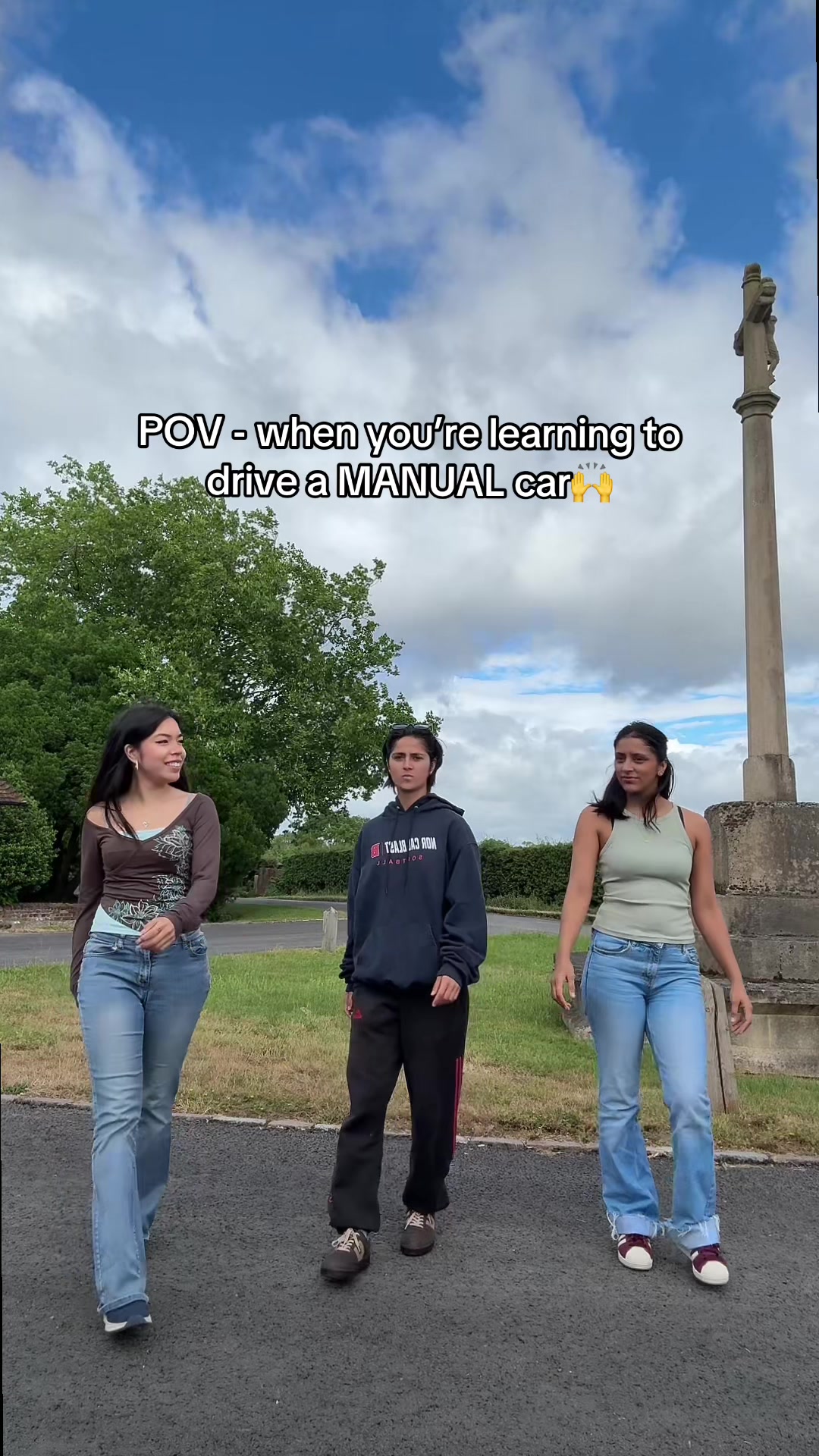 @Angelina🤪