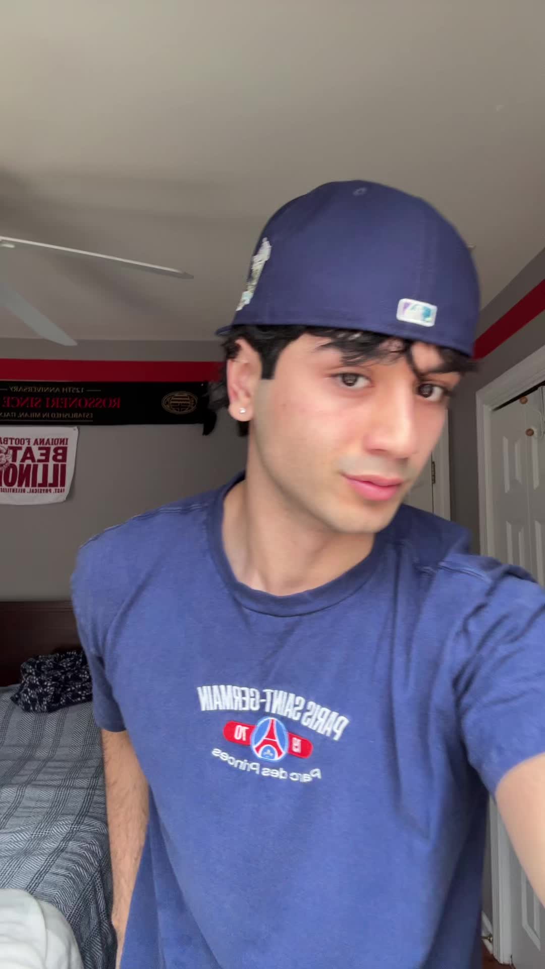@aarshmoza