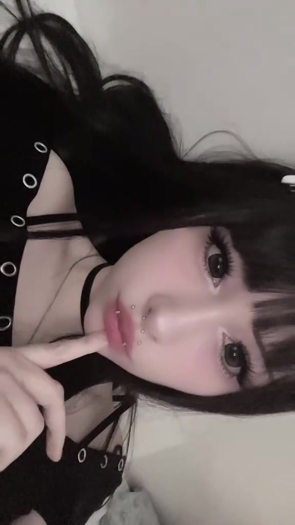 @𝑓𝑟𝑎𝑔𝑖𝑙𝑒 𝑑𝑜𝑙𝑙 ᛪ༙
