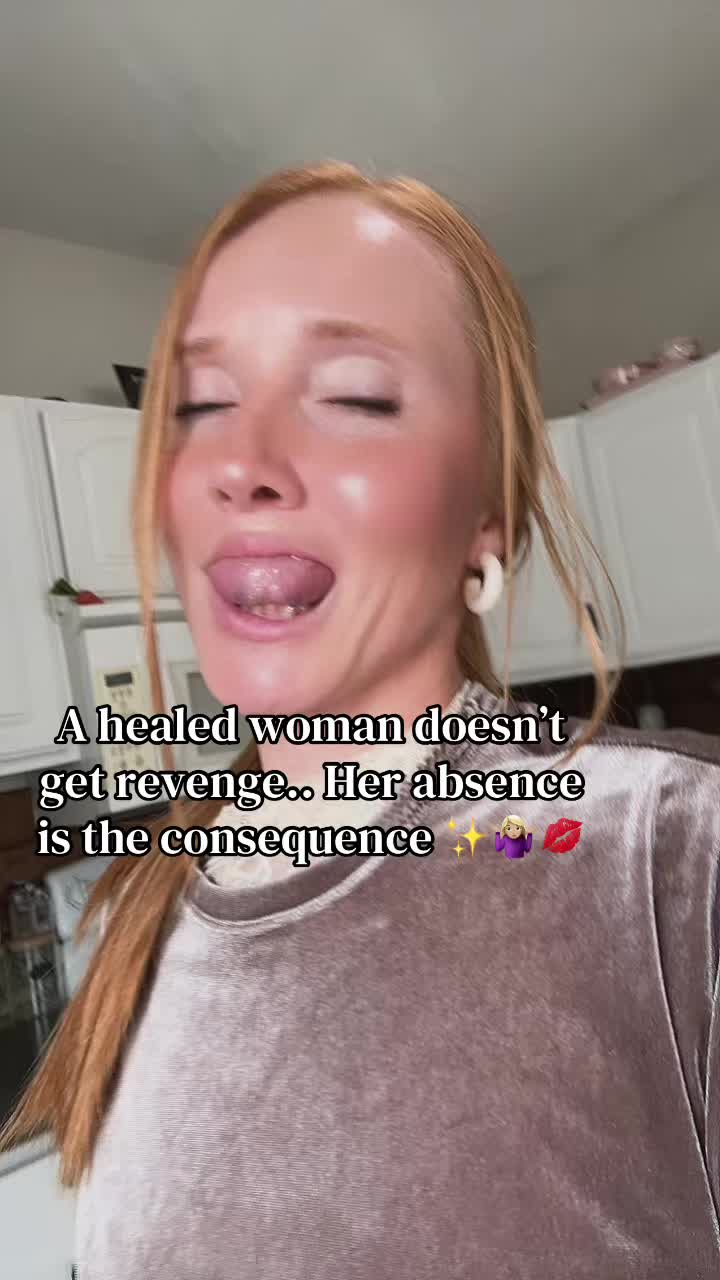 @Courtney Paige
