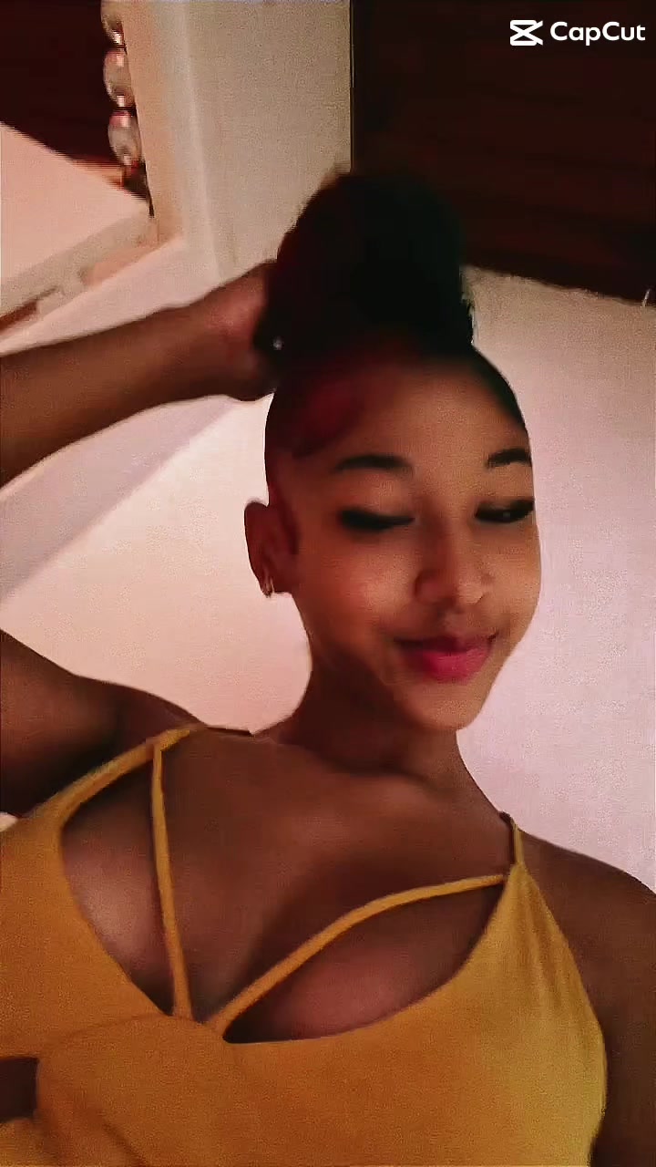@Badnessi💋