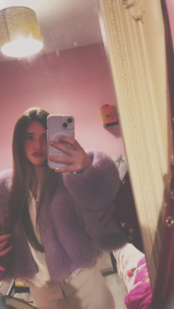@hollyjenningsxx
