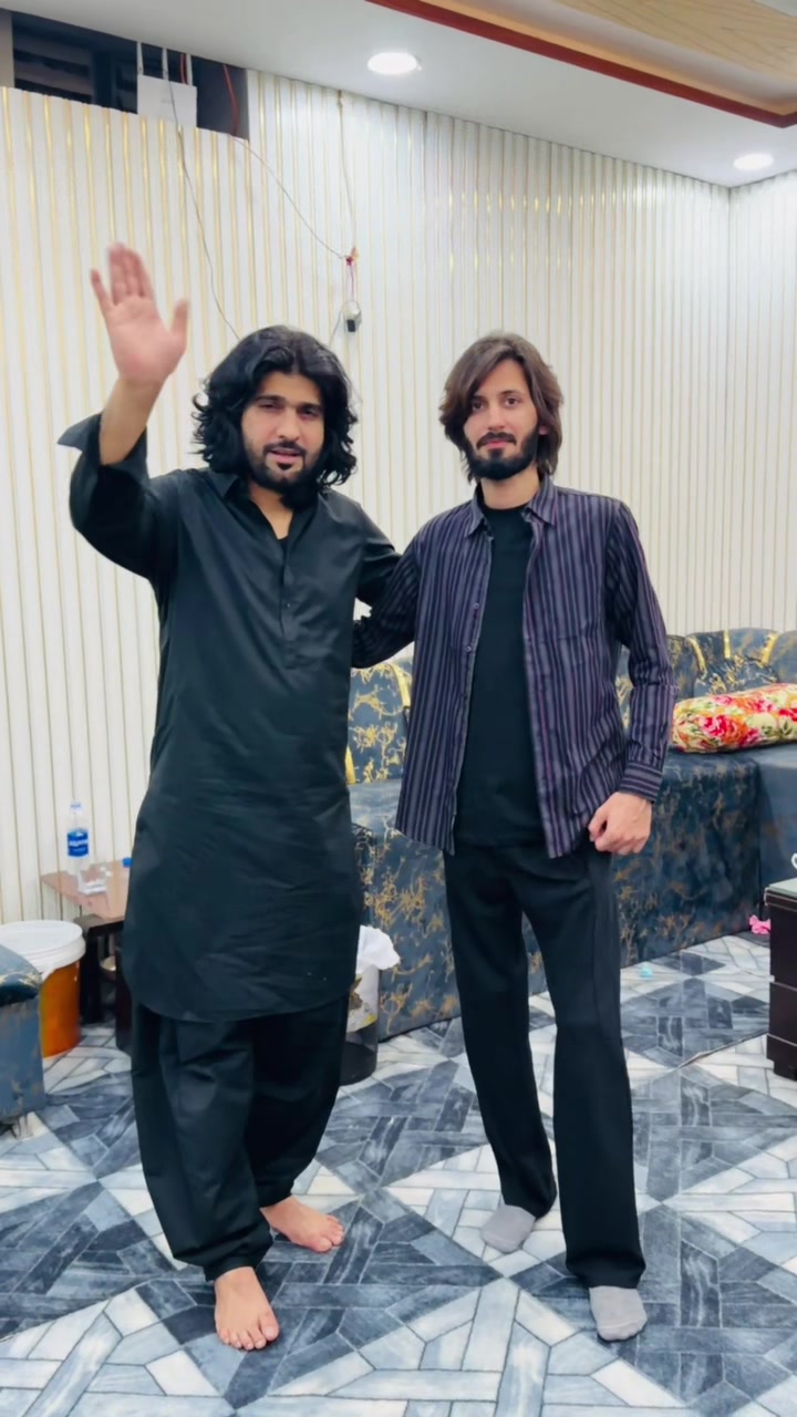@Arbaz Khan Niazi💕
