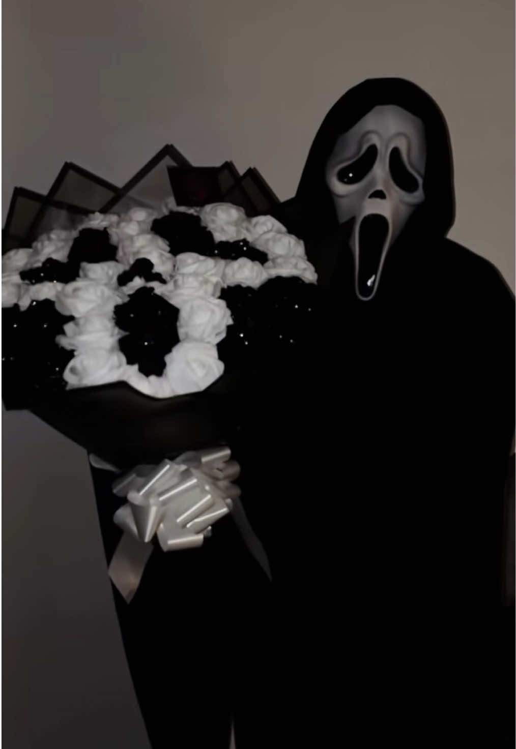 @offfensivebouquets