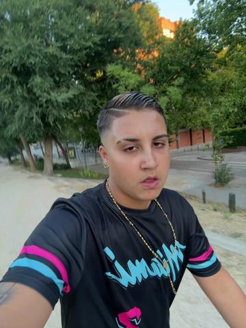 @Periquito_.06