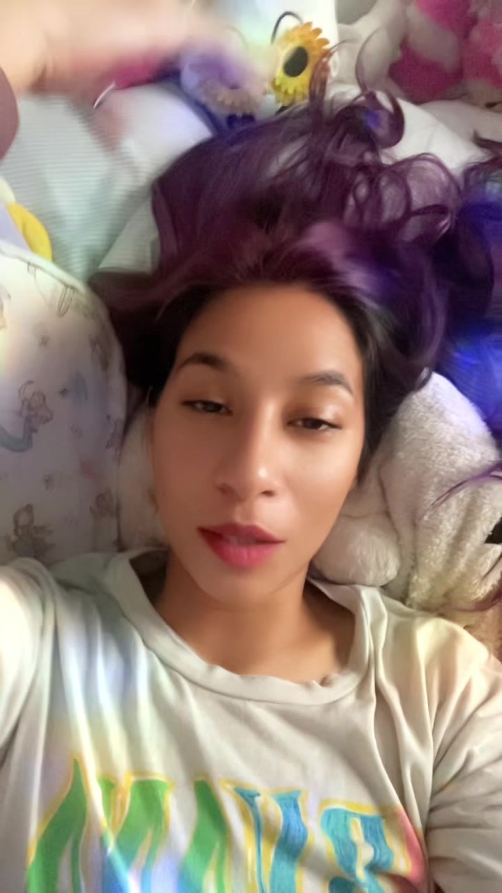 @Zombiee 🧟&zwj;♀️