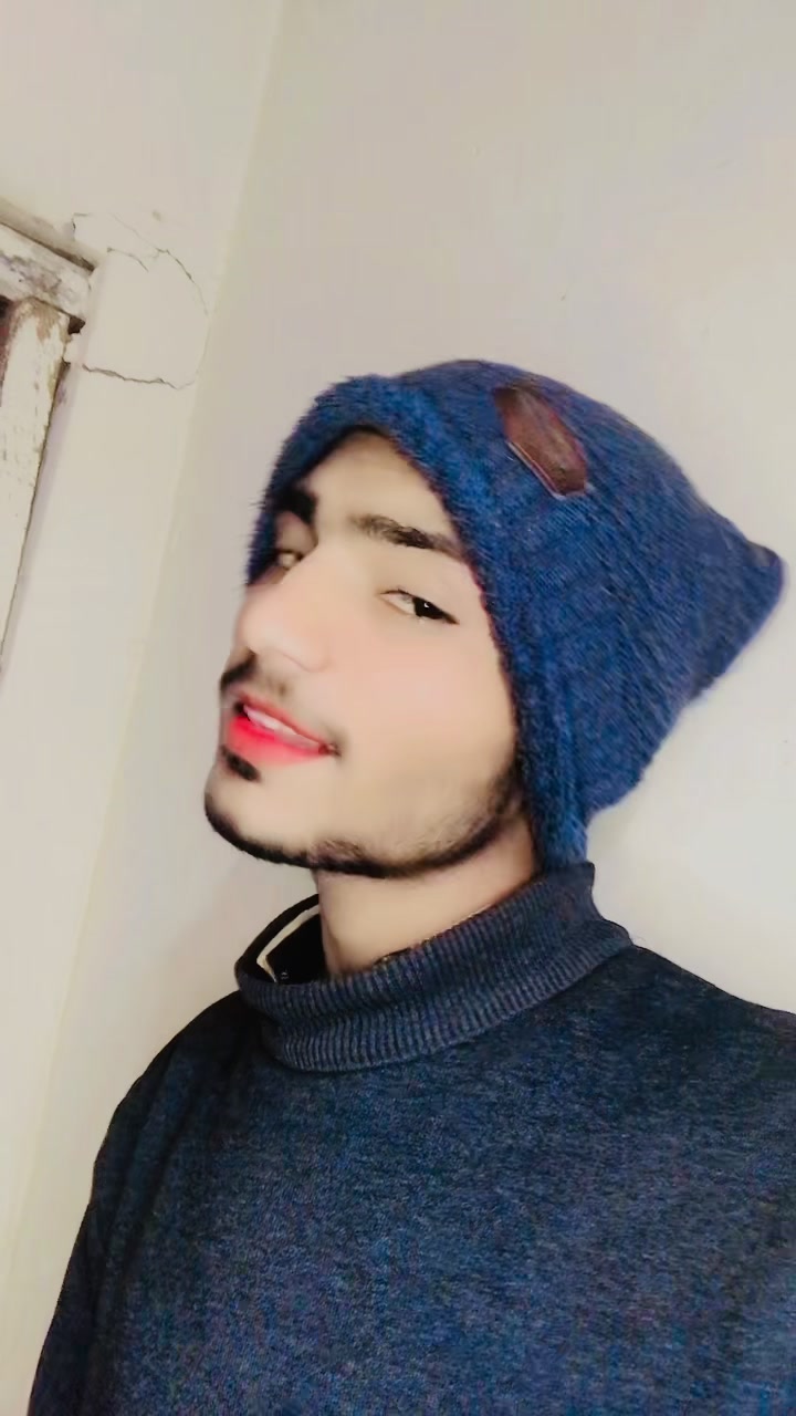 @حسنین 🥂