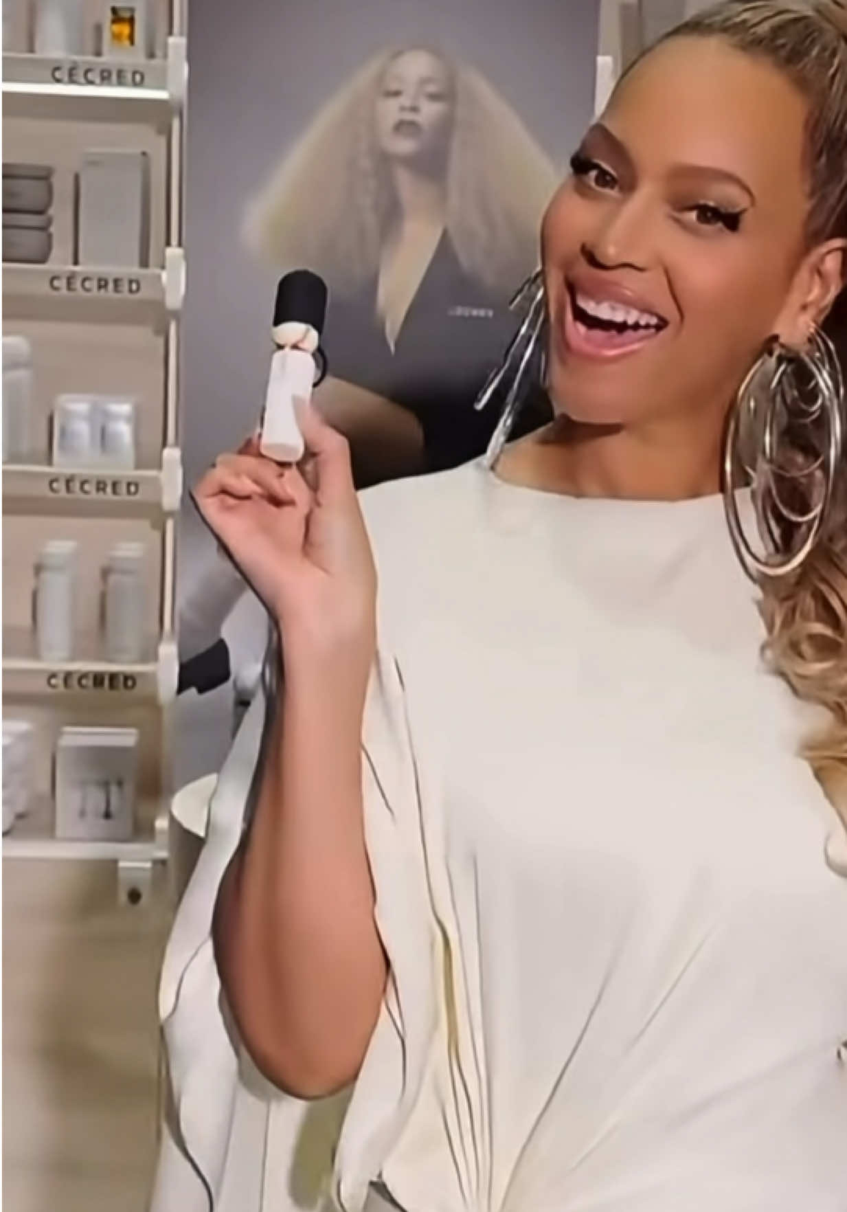 @BethanyJBeyhive🐝