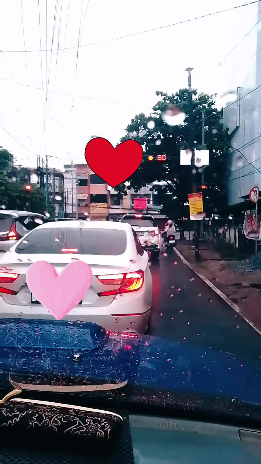 @Motuba
