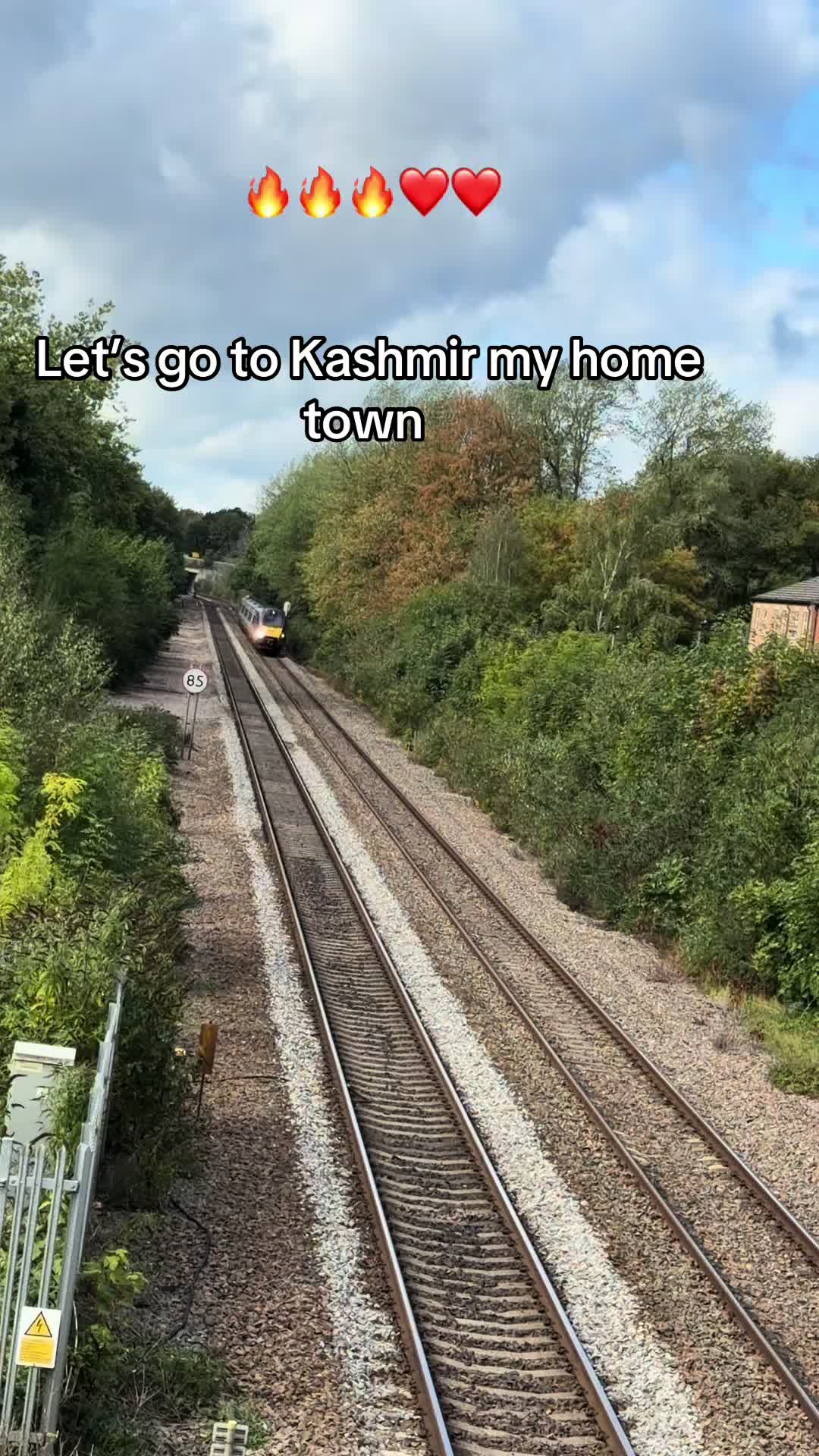 @PÁŇÇĦiīپنچھی 🦅