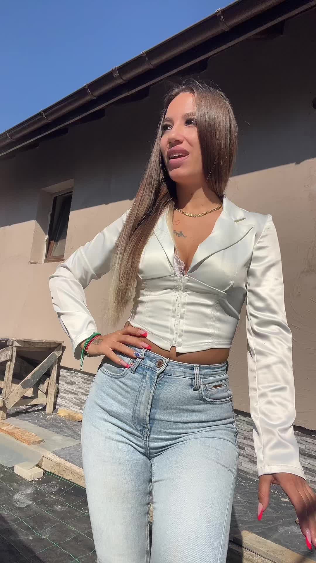 @Super_lenna