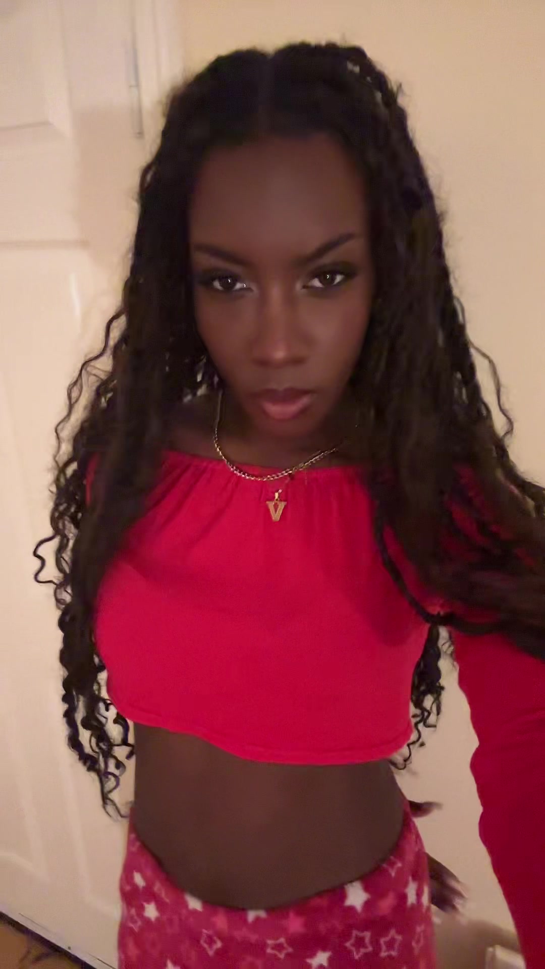 @v🗝️