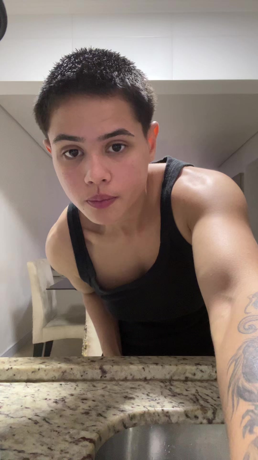 @yas