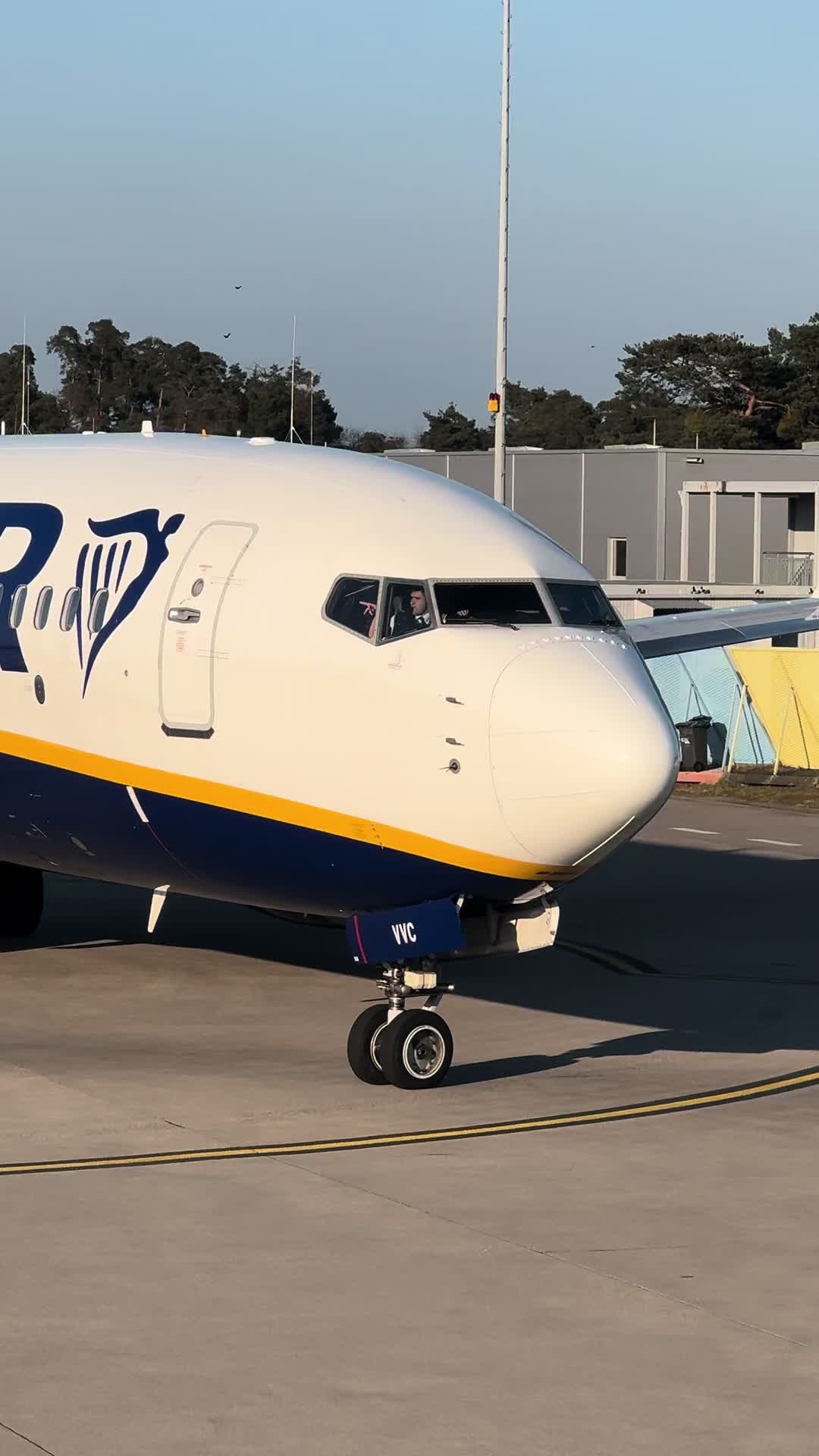 @millsmae✈️