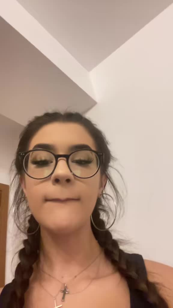@qx.eliza