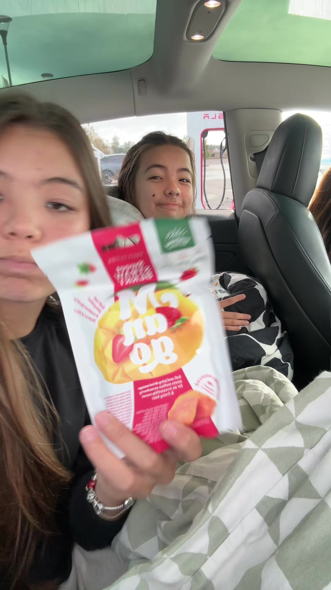 @Maia + Liana🇯🇵🇫🇮