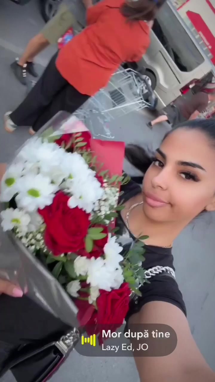 @Denisa🍫❤️