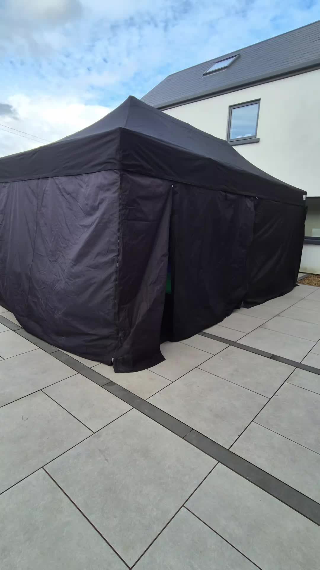 @Tommy's Tubs And Party Tents