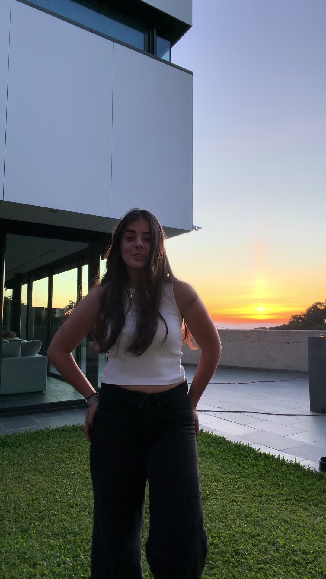 @lola ameneiro sobrino