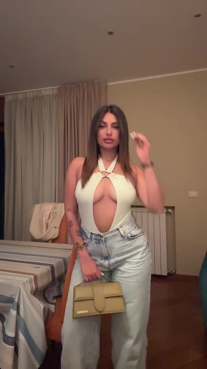@Cristina Galliano