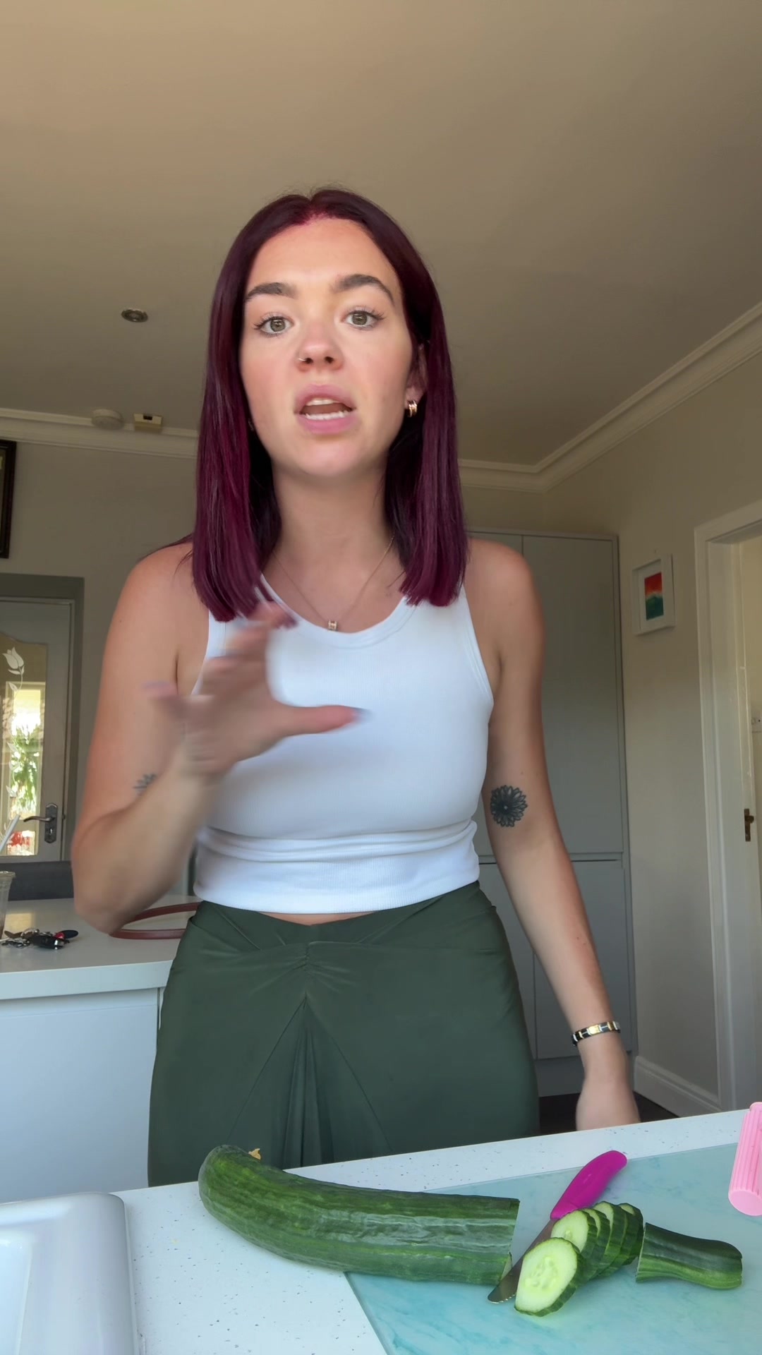 @MiriamMullins_
