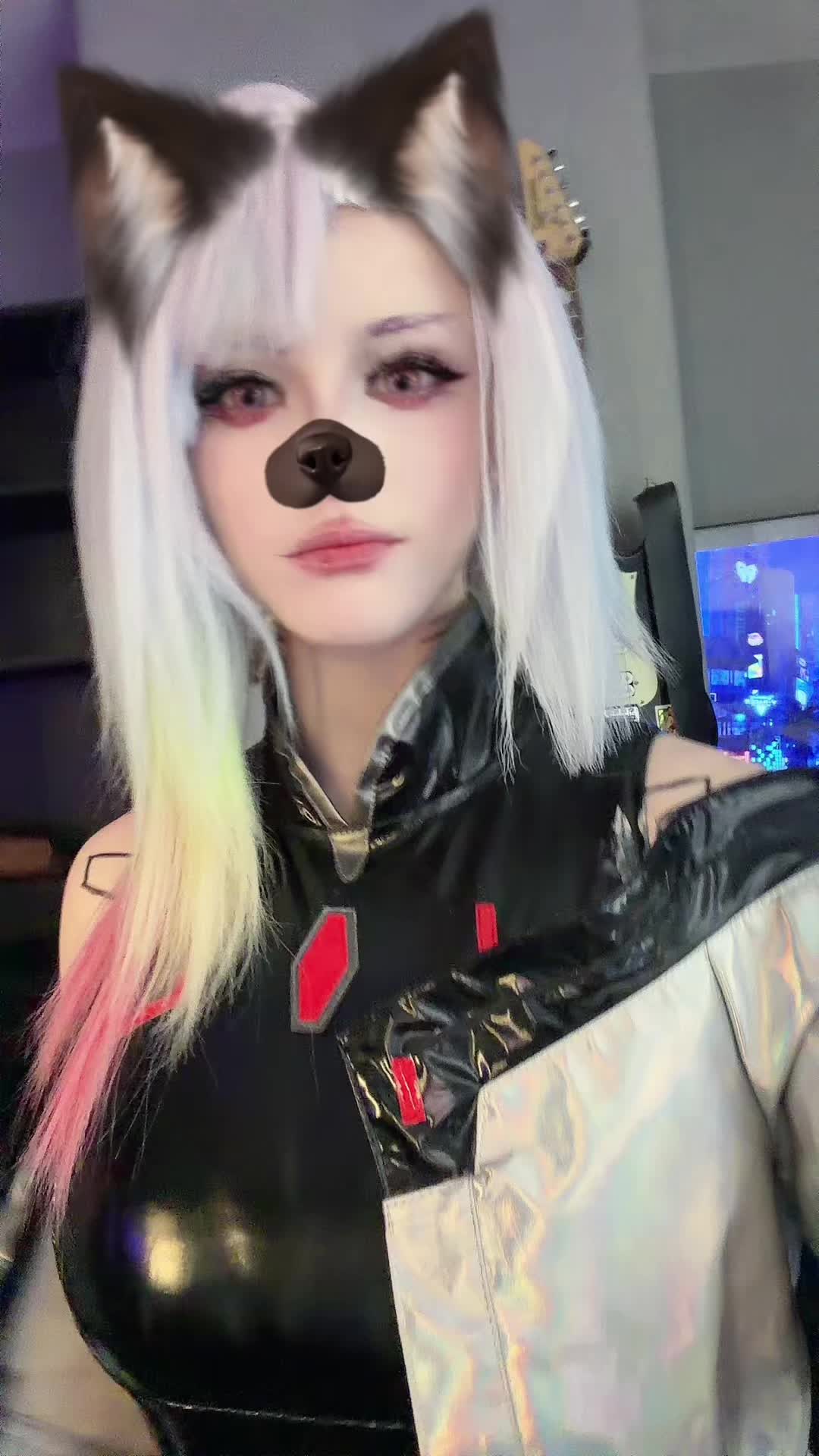 @Twitch.tv/riacalla