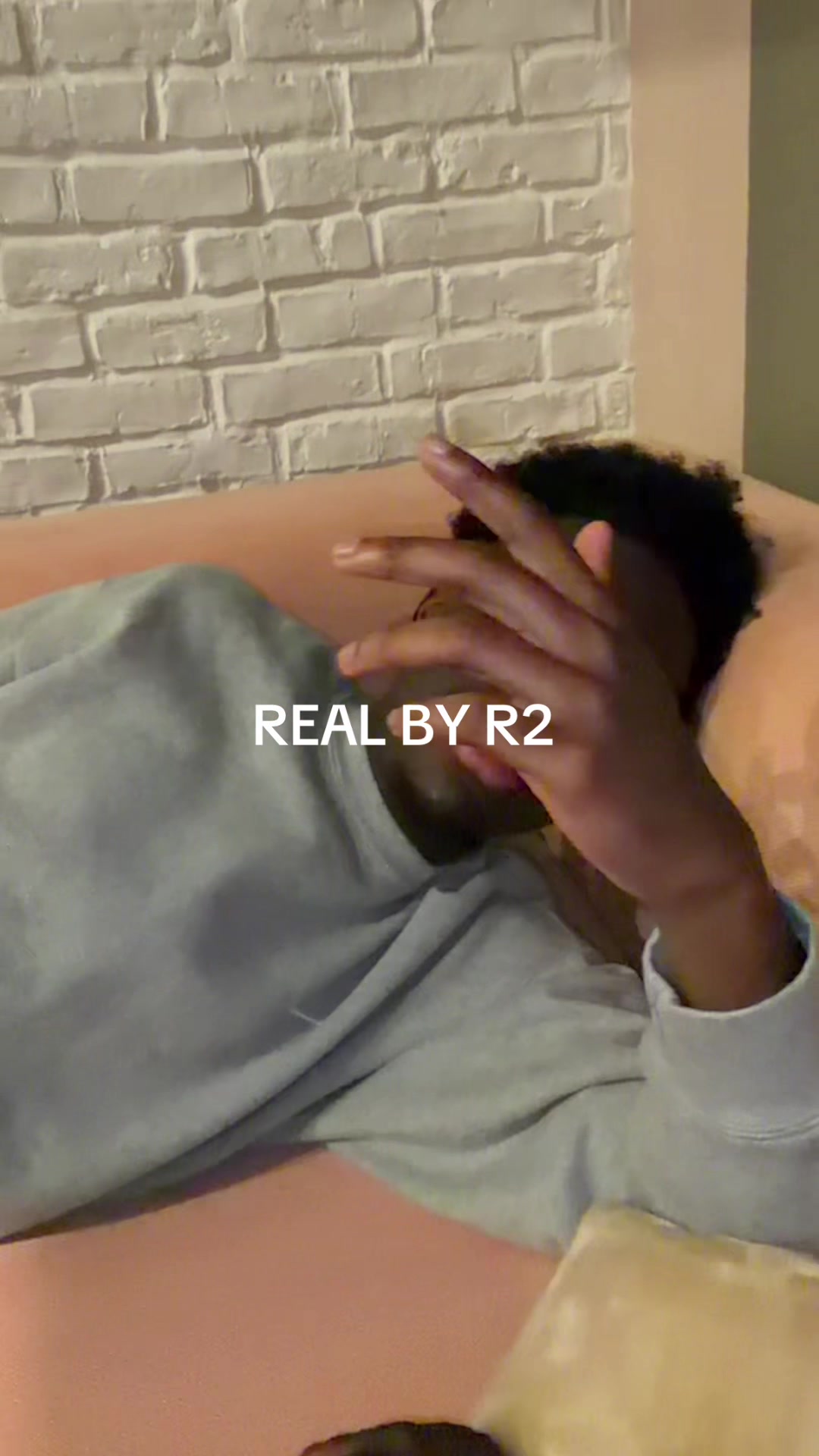 @R2⭕️