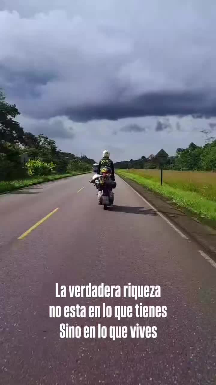 @Vespeando al Mundo