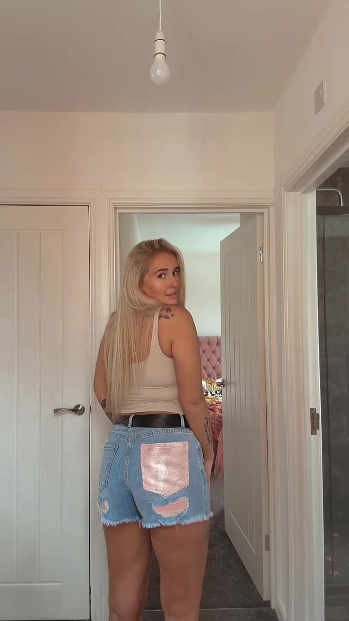 @Liv 🍭✨