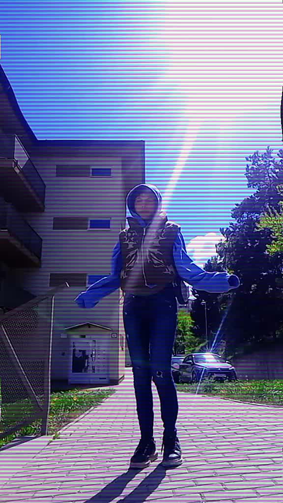 @Viki De Oskar
