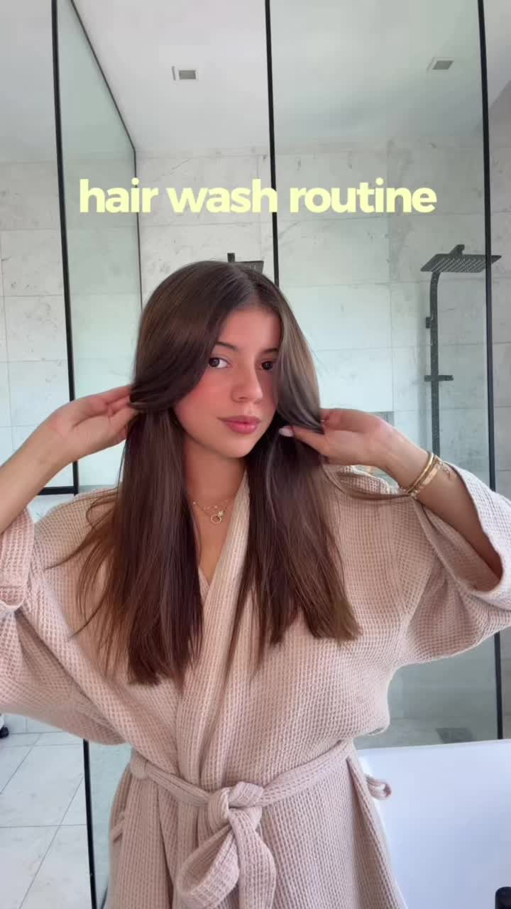 @LESLIE MARTÍNEZ
