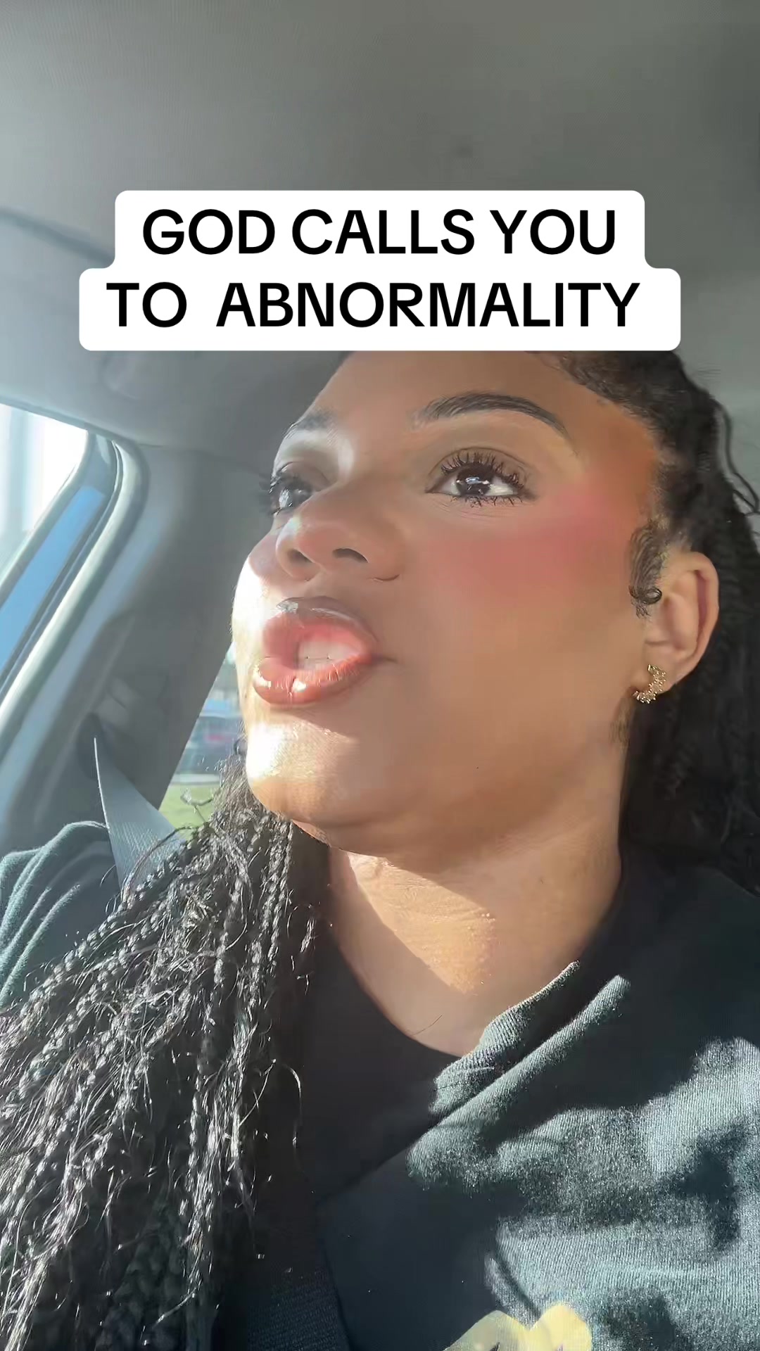 @SHA | PRO MUA & INSTRUCTOR ✨